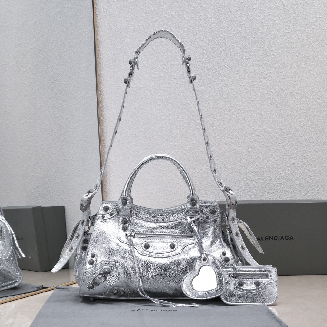 バレンシアガ 24SS ショルダーバッグ 鞄 カバン
