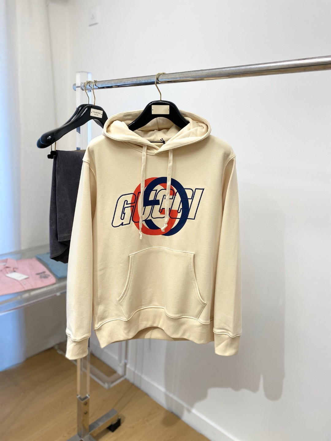 グッチ 秋冬服 2024 バーパーカー トップス 男女兼着