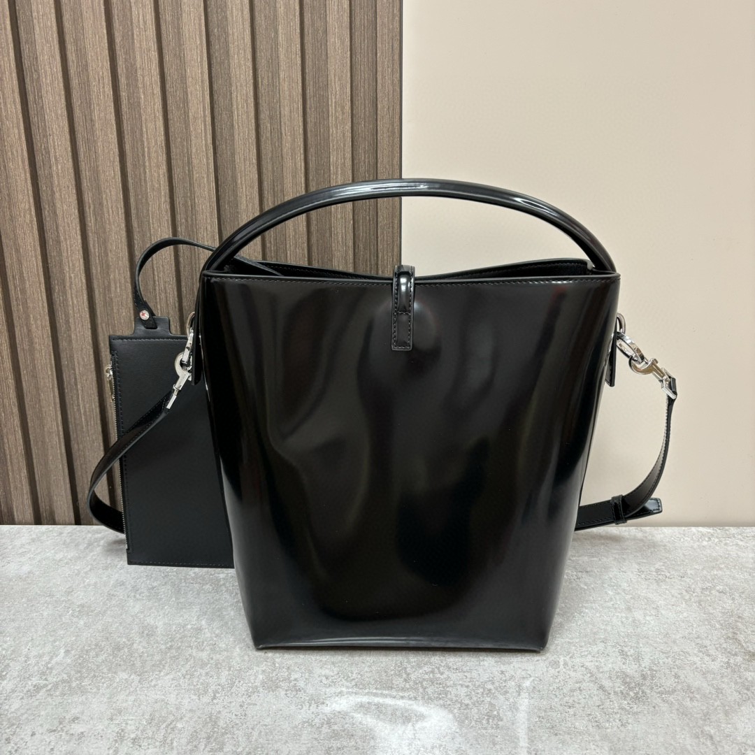 24SS新作 イヴ サンローラン 鞄 ショルダーバッグ 2406SLL00-742828-1