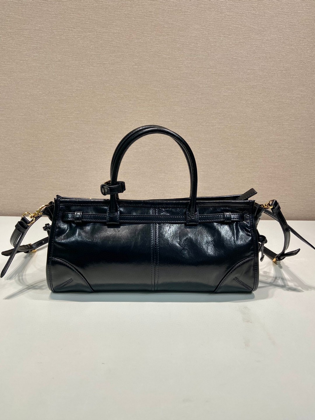 2024新品 プラダ バッグ 鞄 カバン 2405