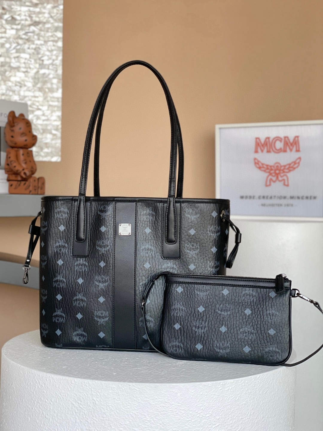 2024 MCM エムシーエム バッグ 鞄 カバン