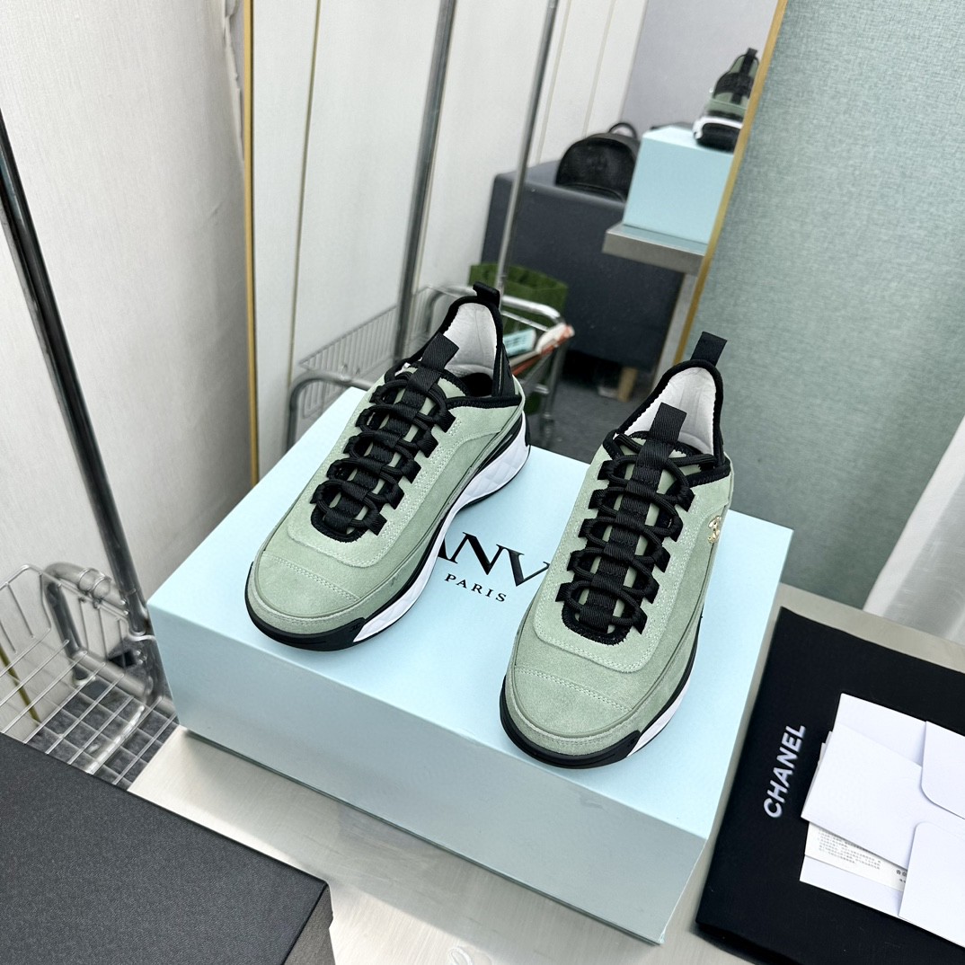 シャネル 【靴】 2024超美品 スニーカー レースアップ?