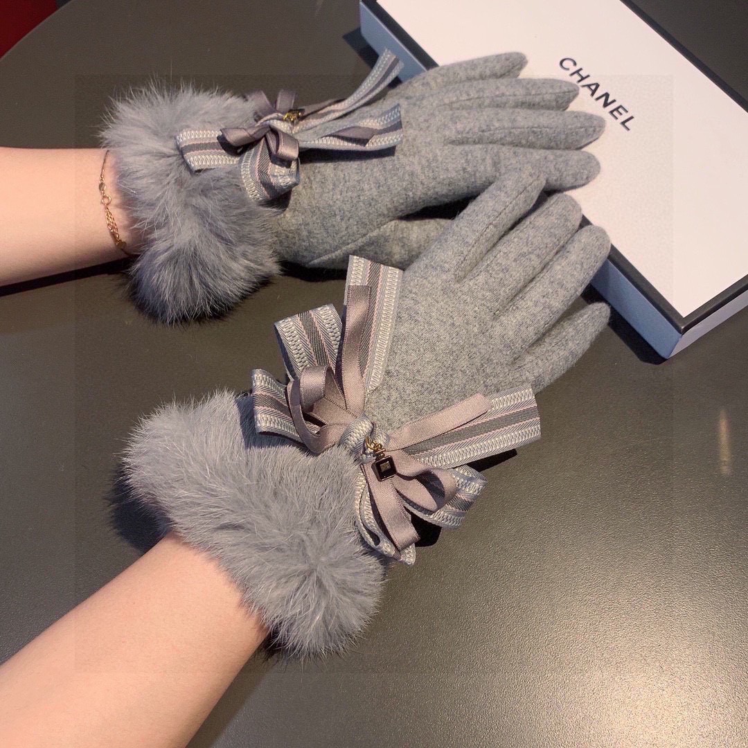 秋冬大人気新品 シャネル暖か てぶくろ【袋】
