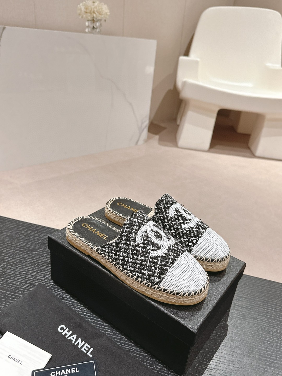 シャネル 【靴】 2024超美品 フラットシューズ ローファー