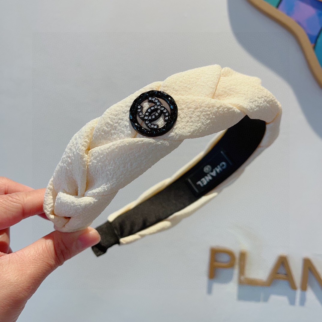 シャネル 秋冬新品 小物 髪飾り カチューシャ