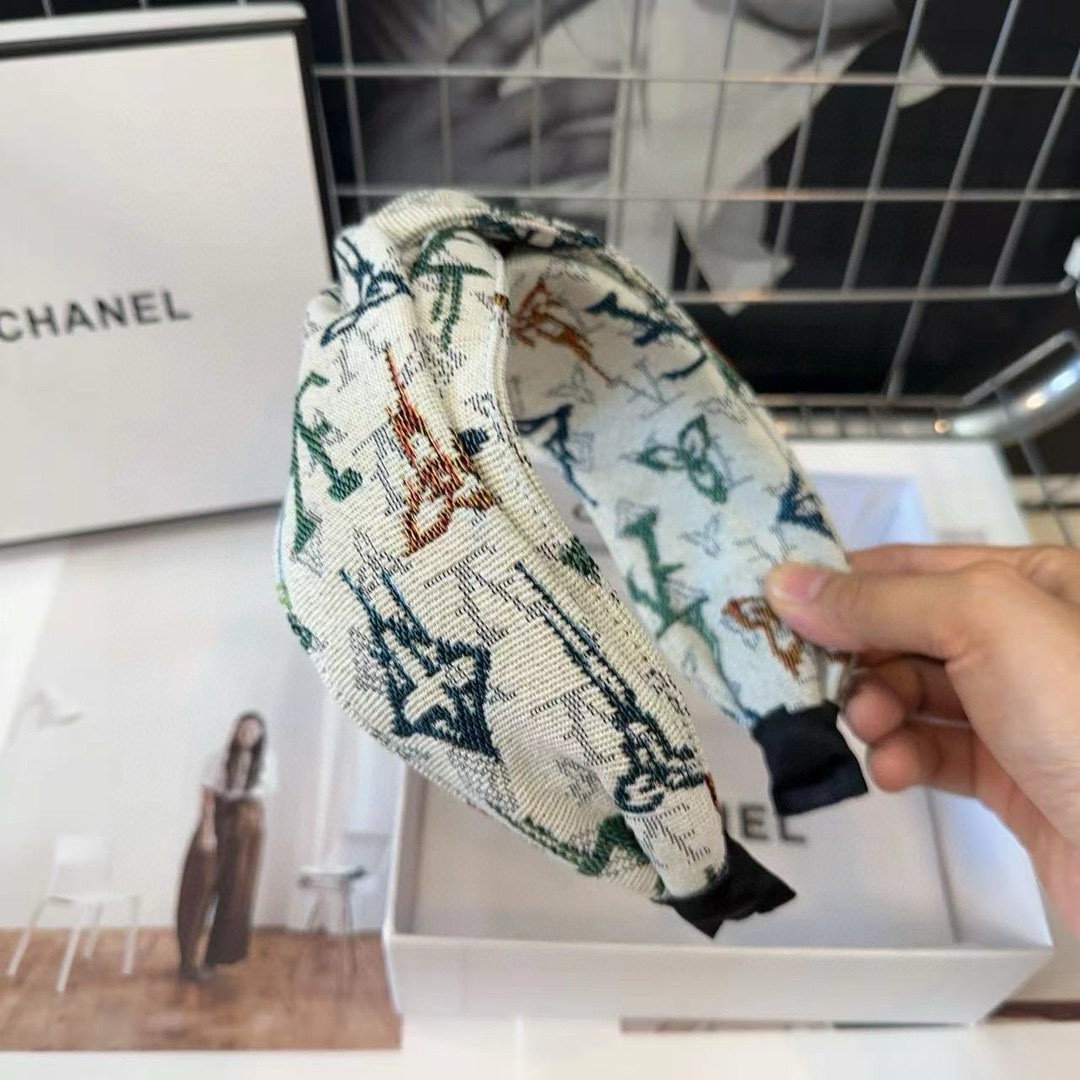 ルイヴィトン秋冬新品 小物 髪飾り カチューシャ