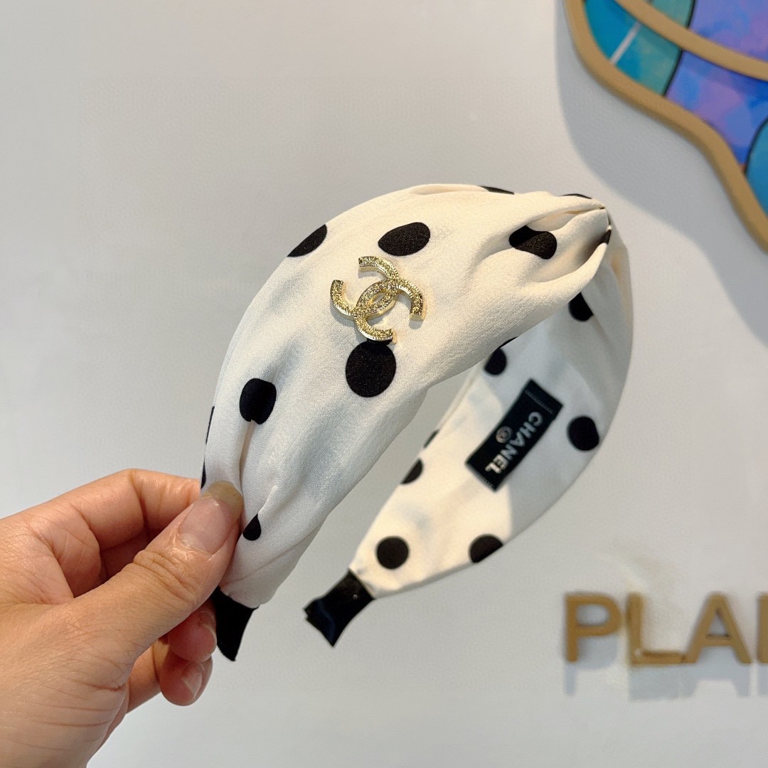 シャネル 秋冬新品 小物 髪飾り カチューシャ