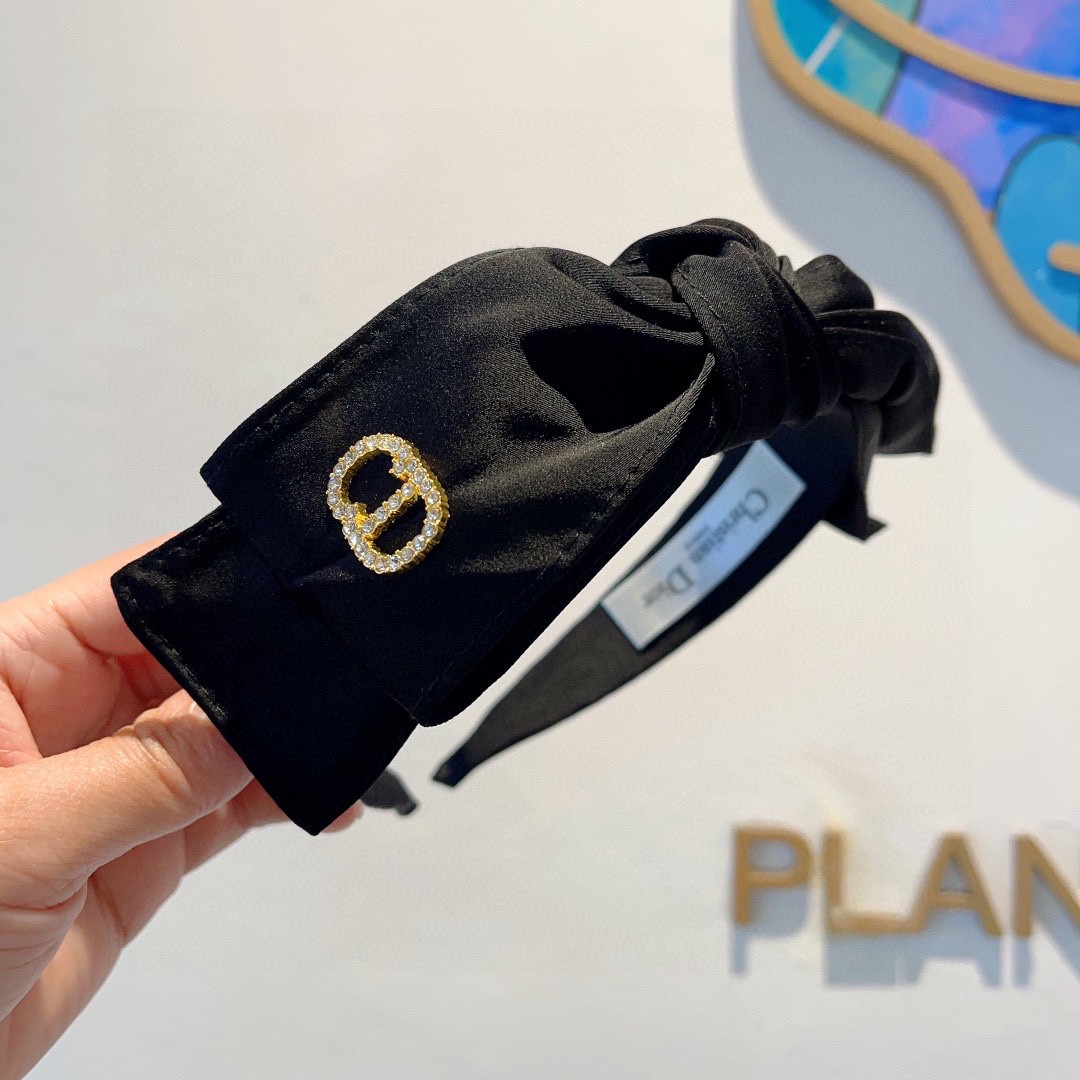 クリスチャンディオール 秋冬新品 小物 髪飾り カチューシャ