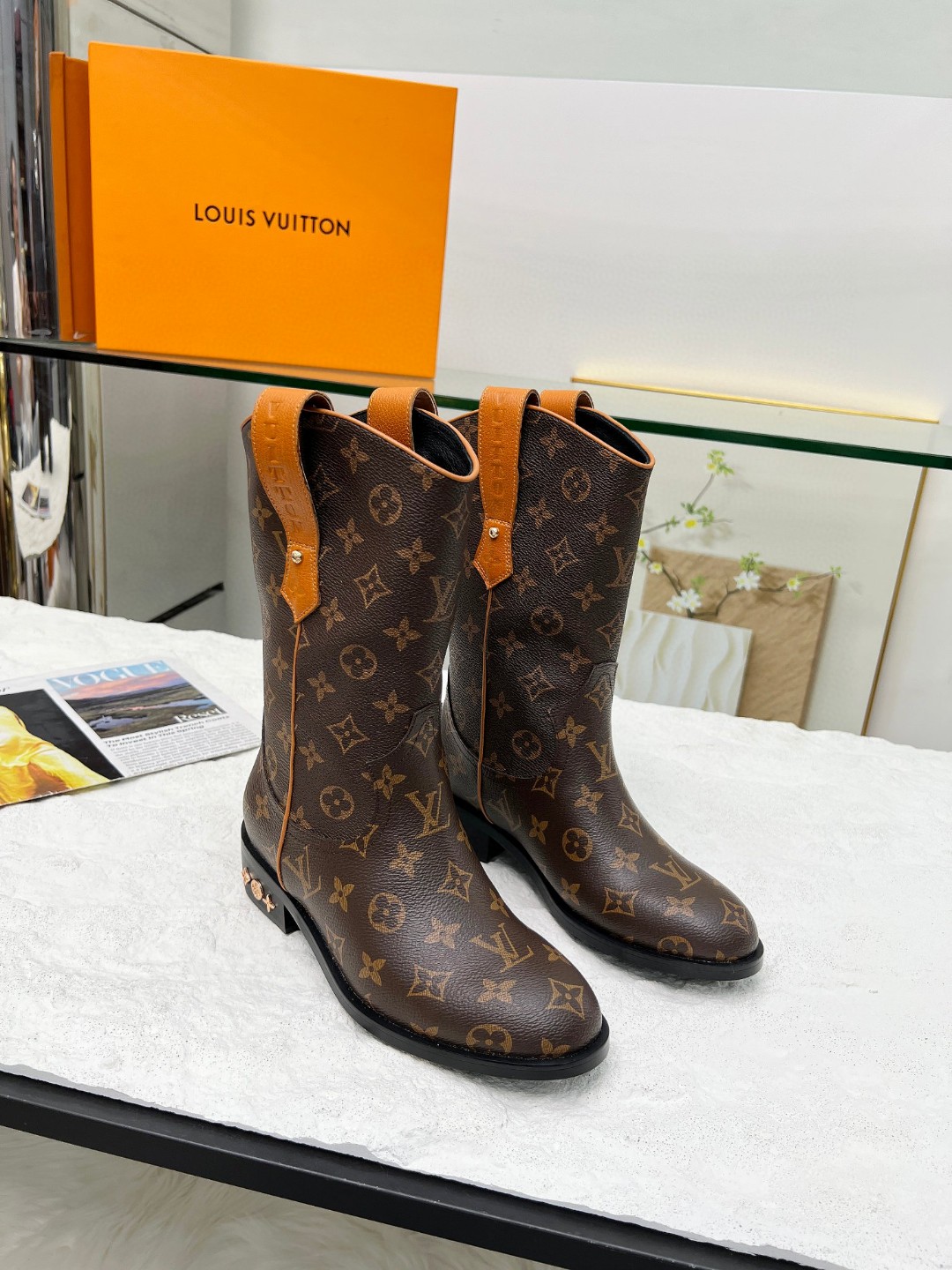 秋冬新品入荷 靴 ルイヴィトン ブーツ/ロングブーツ レディース