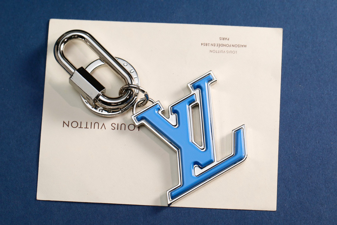 ルイヴィトン キーホルダー LV バッグチャーム 小物