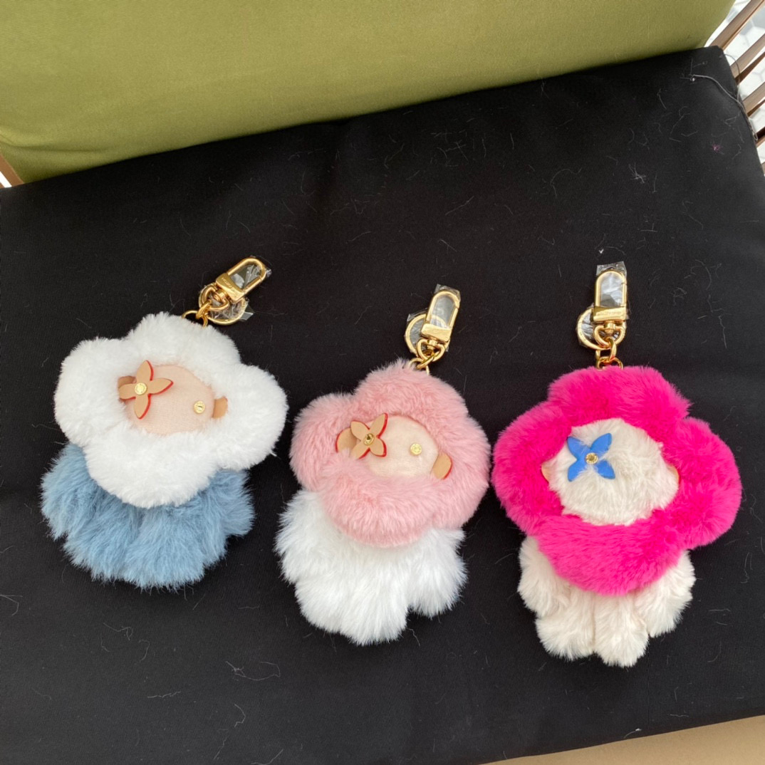 ルイヴィトン キーホルダー LV バッグチャーム 小物