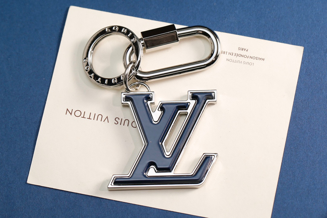ルイヴィトン キーホルダー LV バッグチャーム 小物