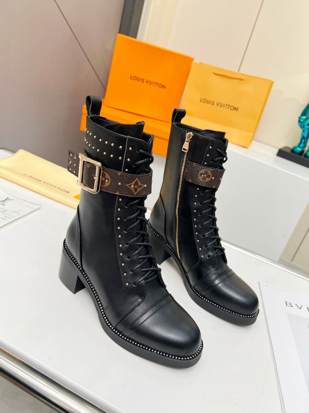 秋冬新品入荷 靴 ルイヴィトン ブーツ/ロングブーツ レディース