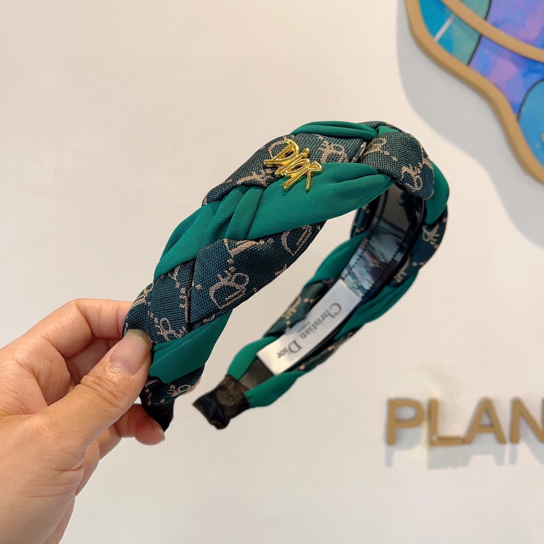 クリスチャンディオール 秋冬新品 小物 髪飾り カチューシャ