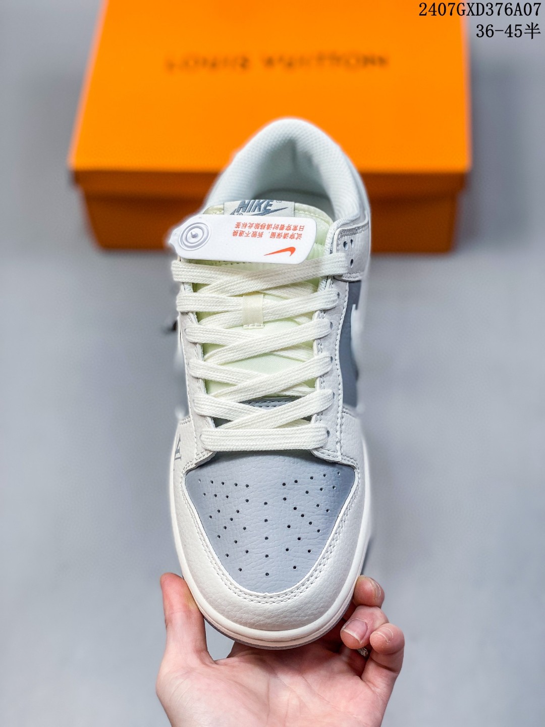 24SS ナイキ Nike Air Jordan 1 Retro バスケットボール