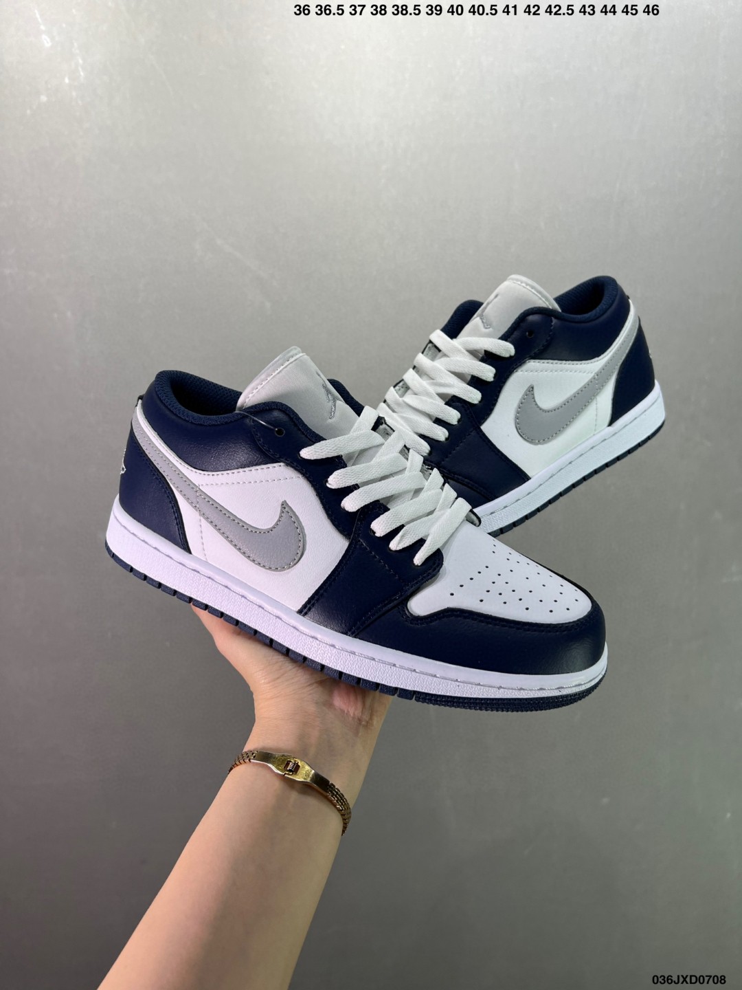 24SS ナイキ Air Jordan 1 Mid バスケットボール