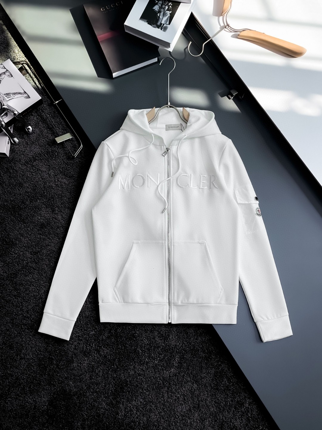 モンクレール 2024年秋冬服 スウェットセットアップ 上下服