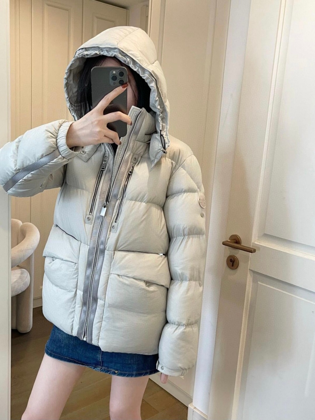モンクレール 2024年秋冬服 ダウンジャケットアウター  レディース