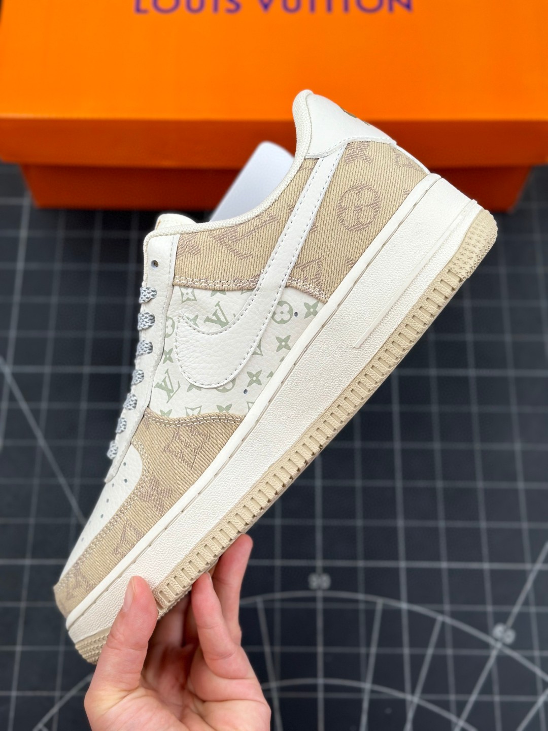 24SS ルイヴィトン nike コラボ スニーカー シューズ