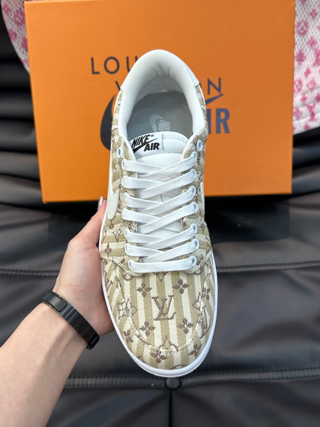 24SS ルイヴィトン nike コラボ スニーカー シューズ