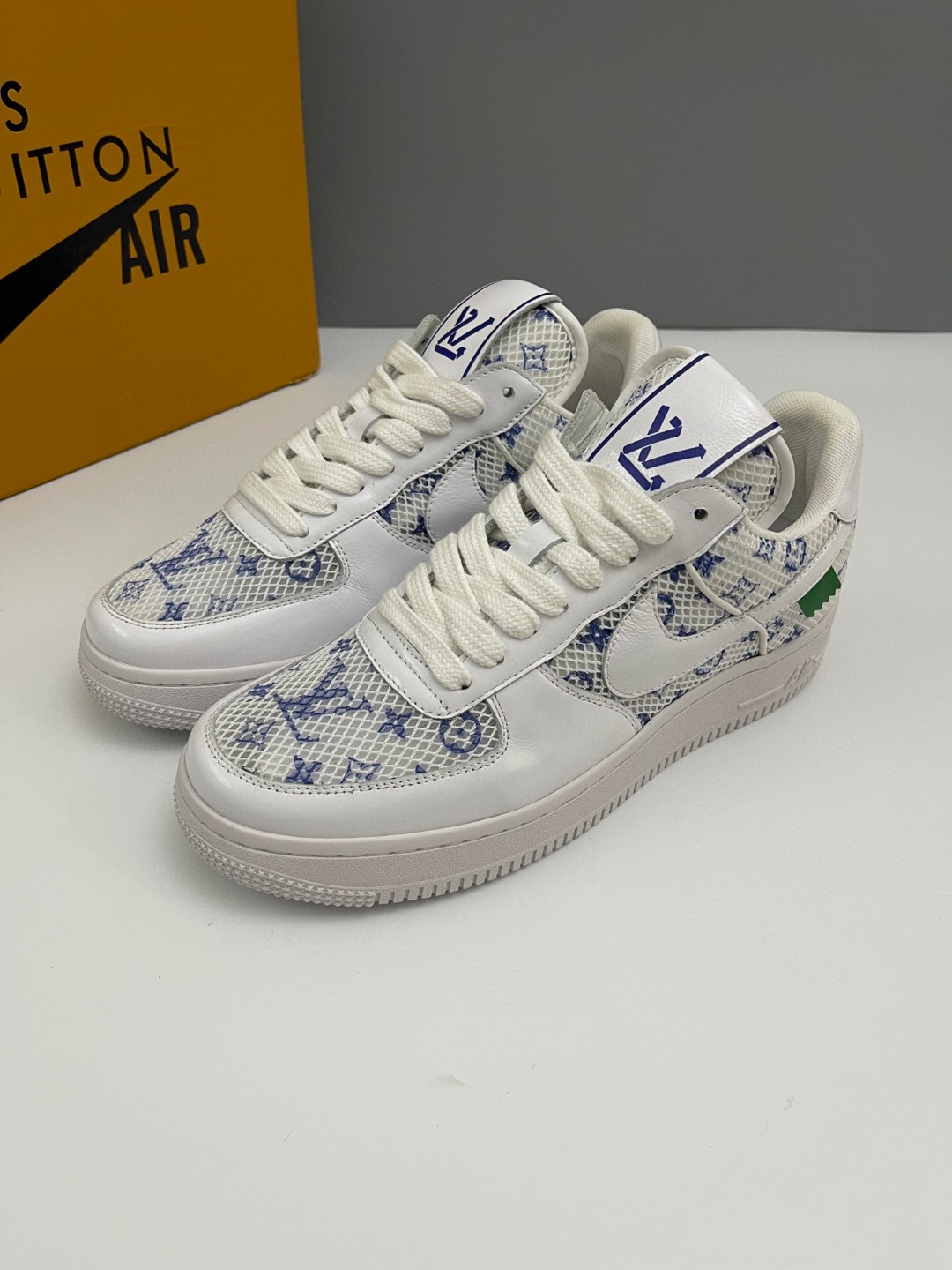 24SS ルイヴィトン nike コラボ スニーカー シューズ