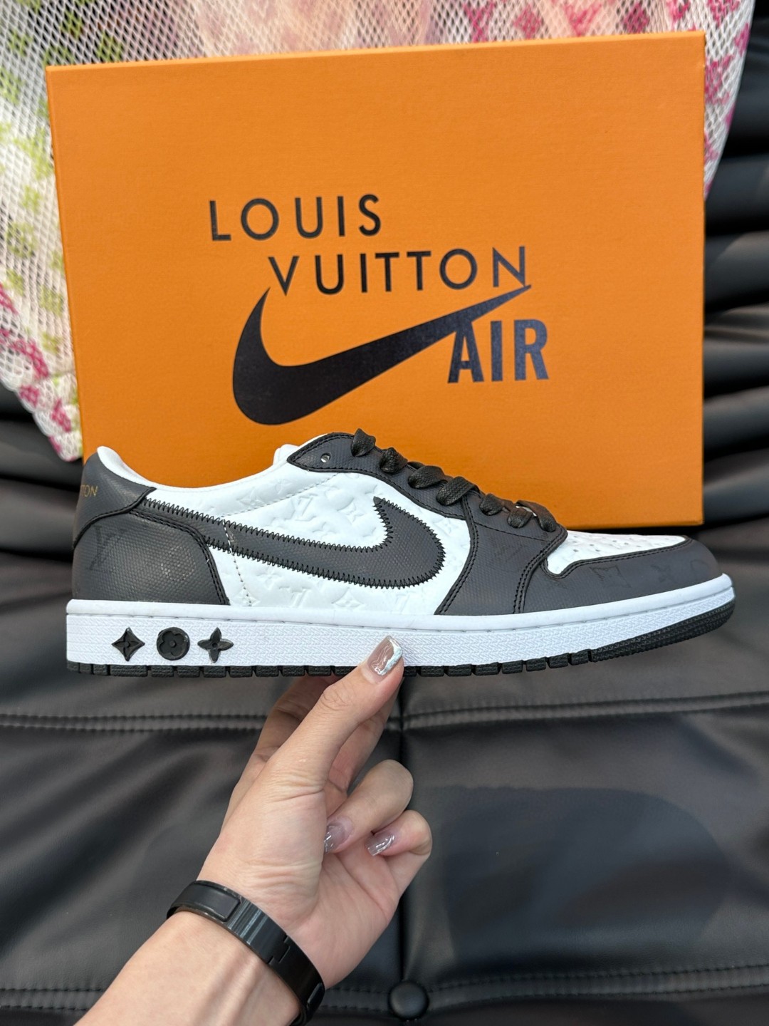 24SS ルイヴィトン nike コラボ スニーカー シューズ