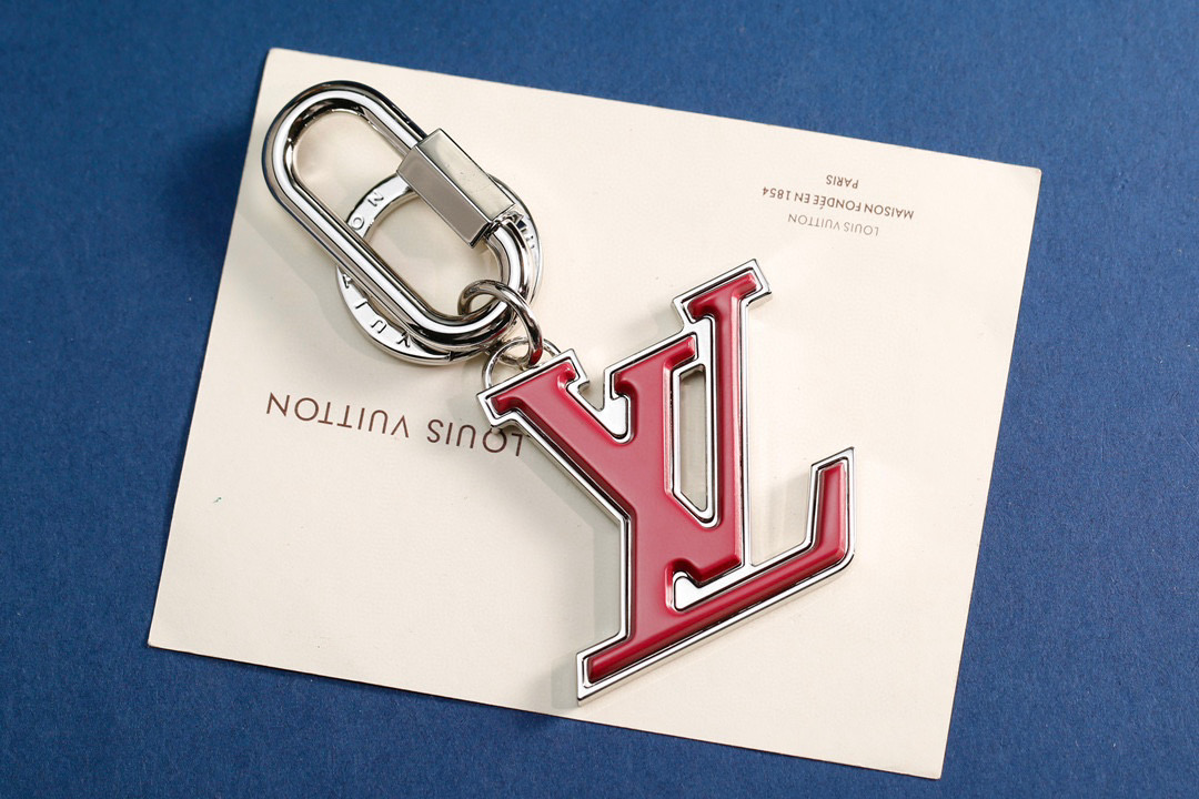 ルイヴィトン キーホルダー LV バッグチャーム 小物