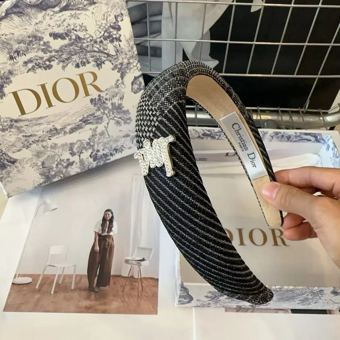 クリスチャンディオール 秋冬新品 小物 髪飾り カチューシャ