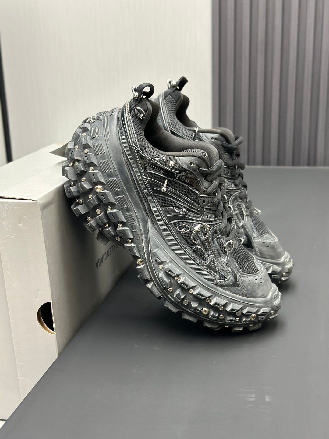 24SS バレンシアガ スニーカー/レースアップ 男女兼着