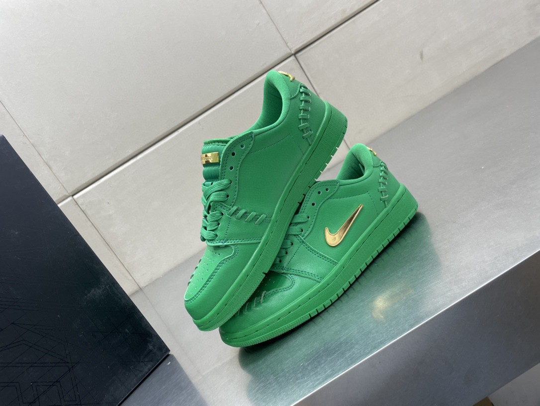 24SS ナイキ Nike Air Jordan 1 Low AJ1 バスケットボール