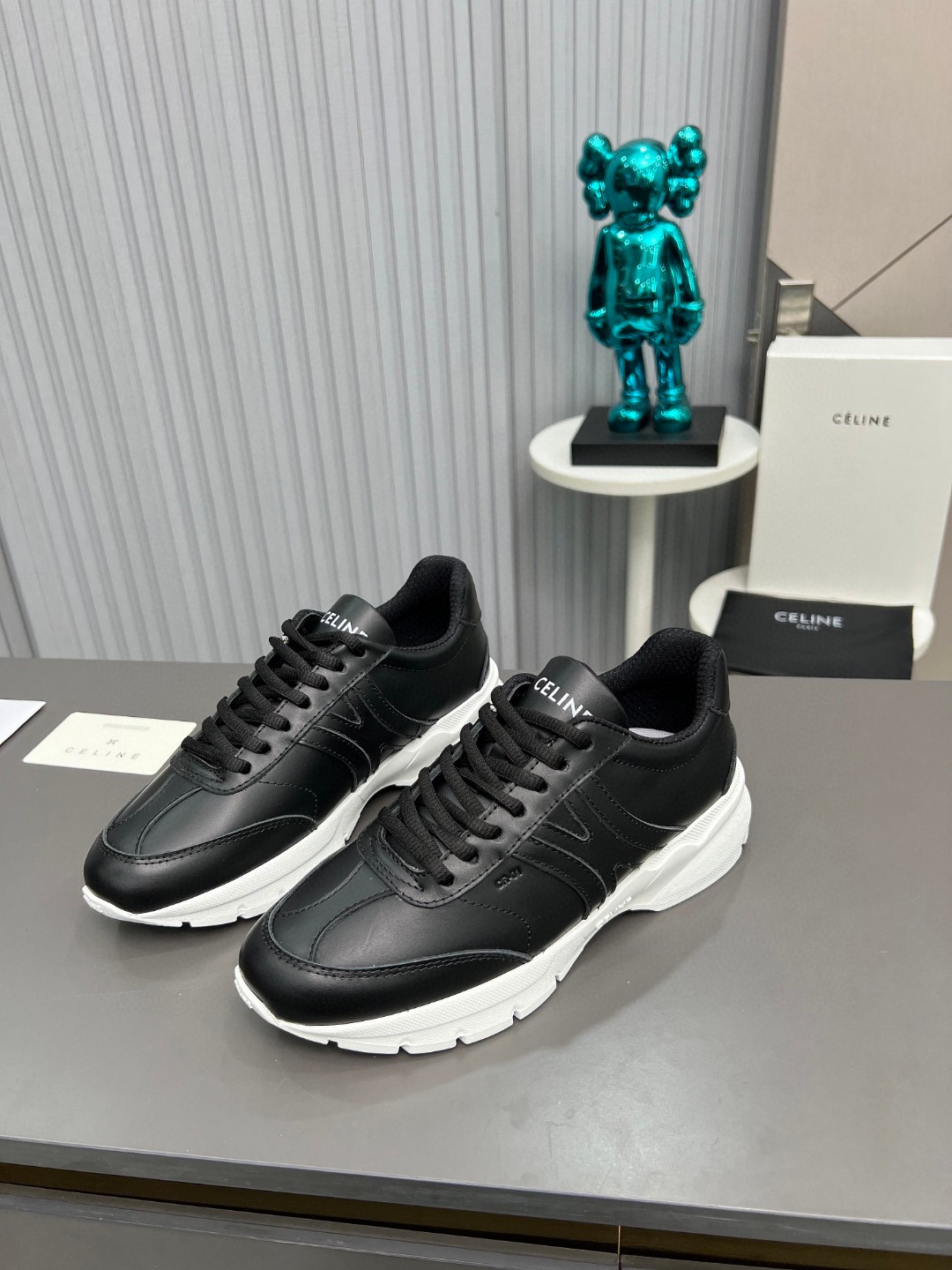 2024新品入荷 セリーヌ 靴 ローファー/フラットシューズ