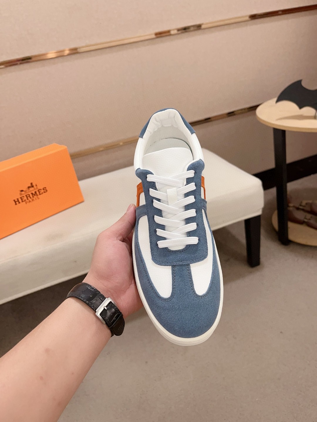 24SS 靴 エルメス スニーカ シューズ 男性