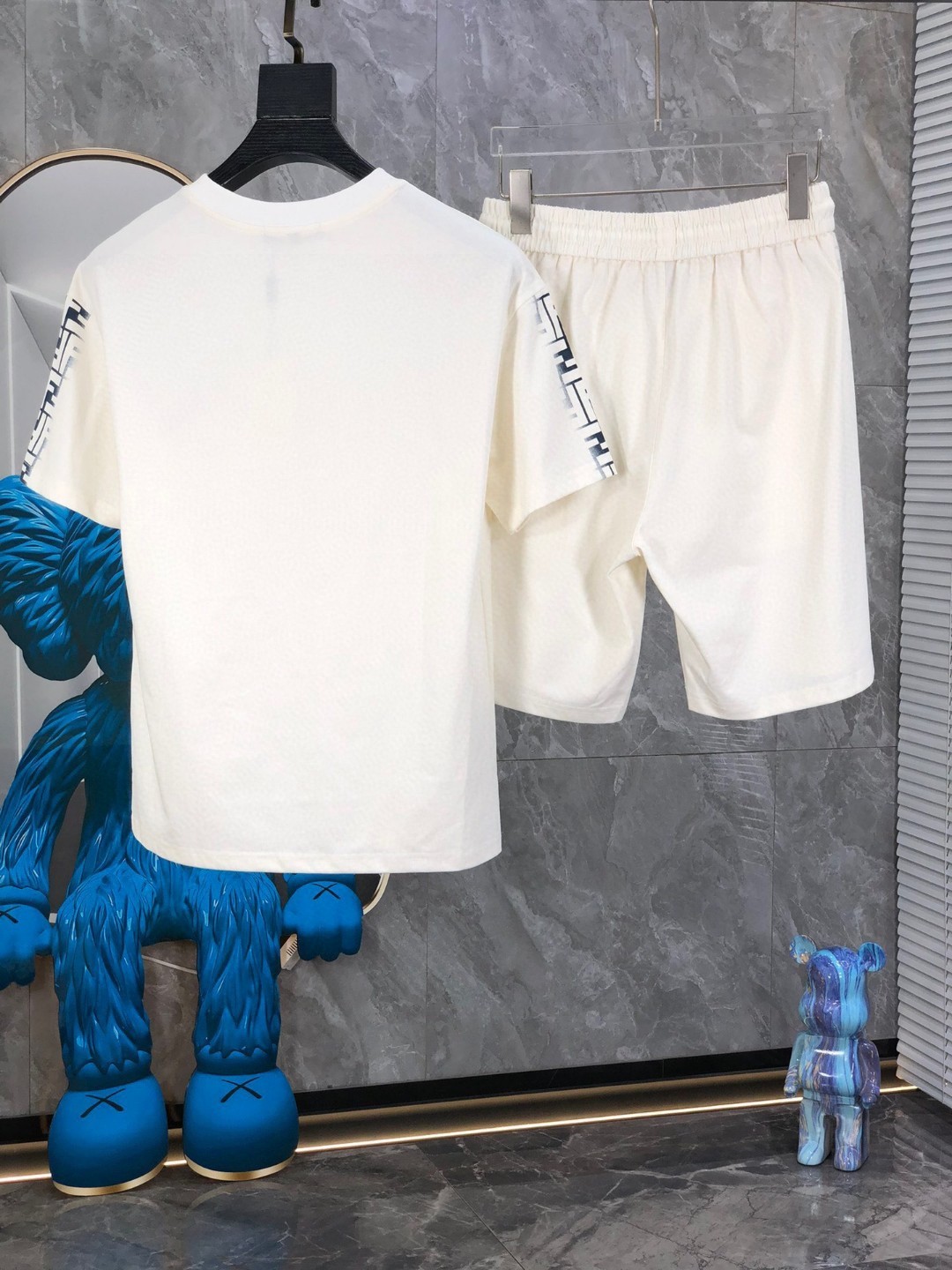 24SS夏/秋 フェンディ ウェットセットアップ 上下服
