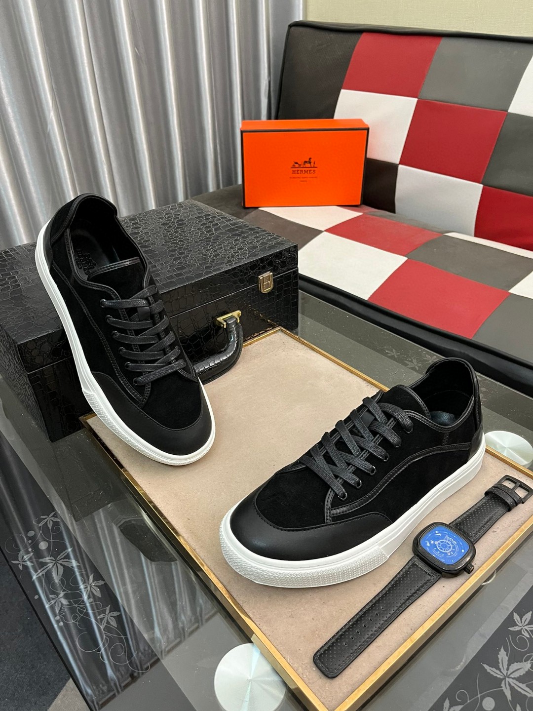 エルメス 2024 スニーカー レースアップ 男性