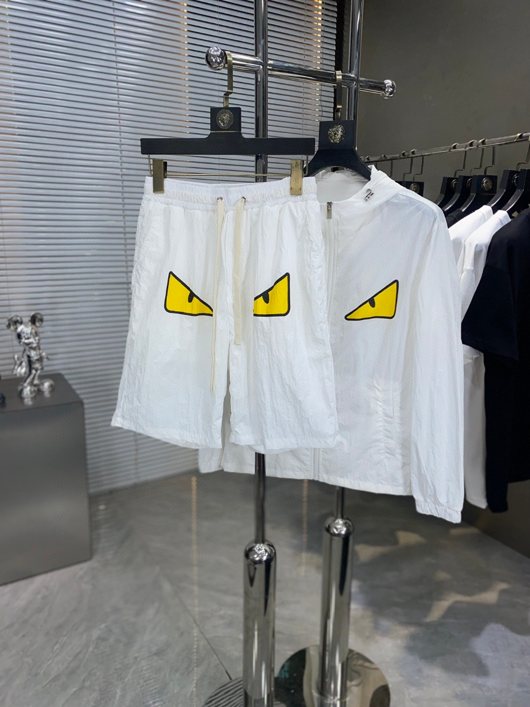 24SS夏/秋 フェンディ ウェットセットアップ 上下服