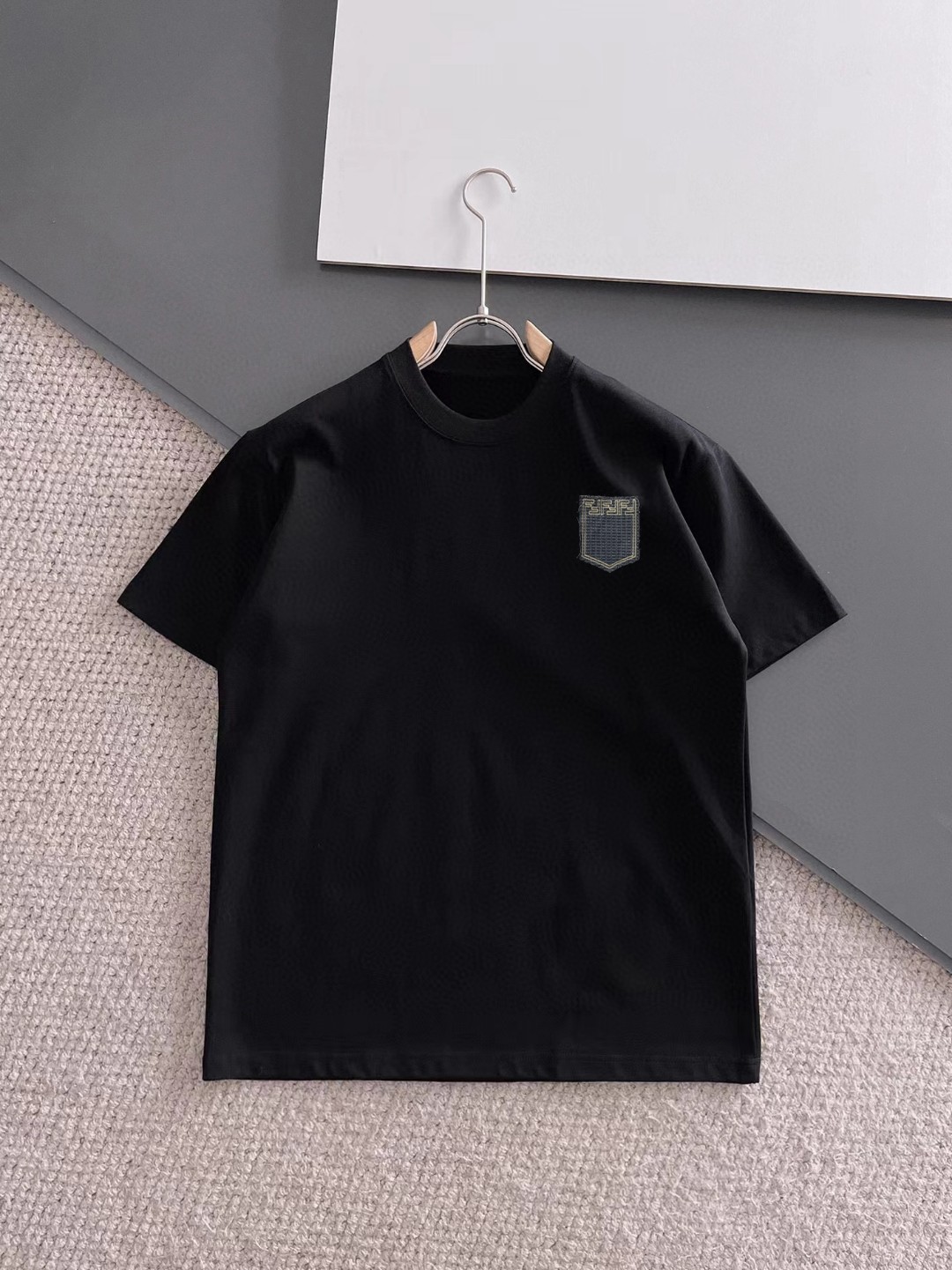 24SS夏/秋 フェンディ ウェットセットアップ 上下服