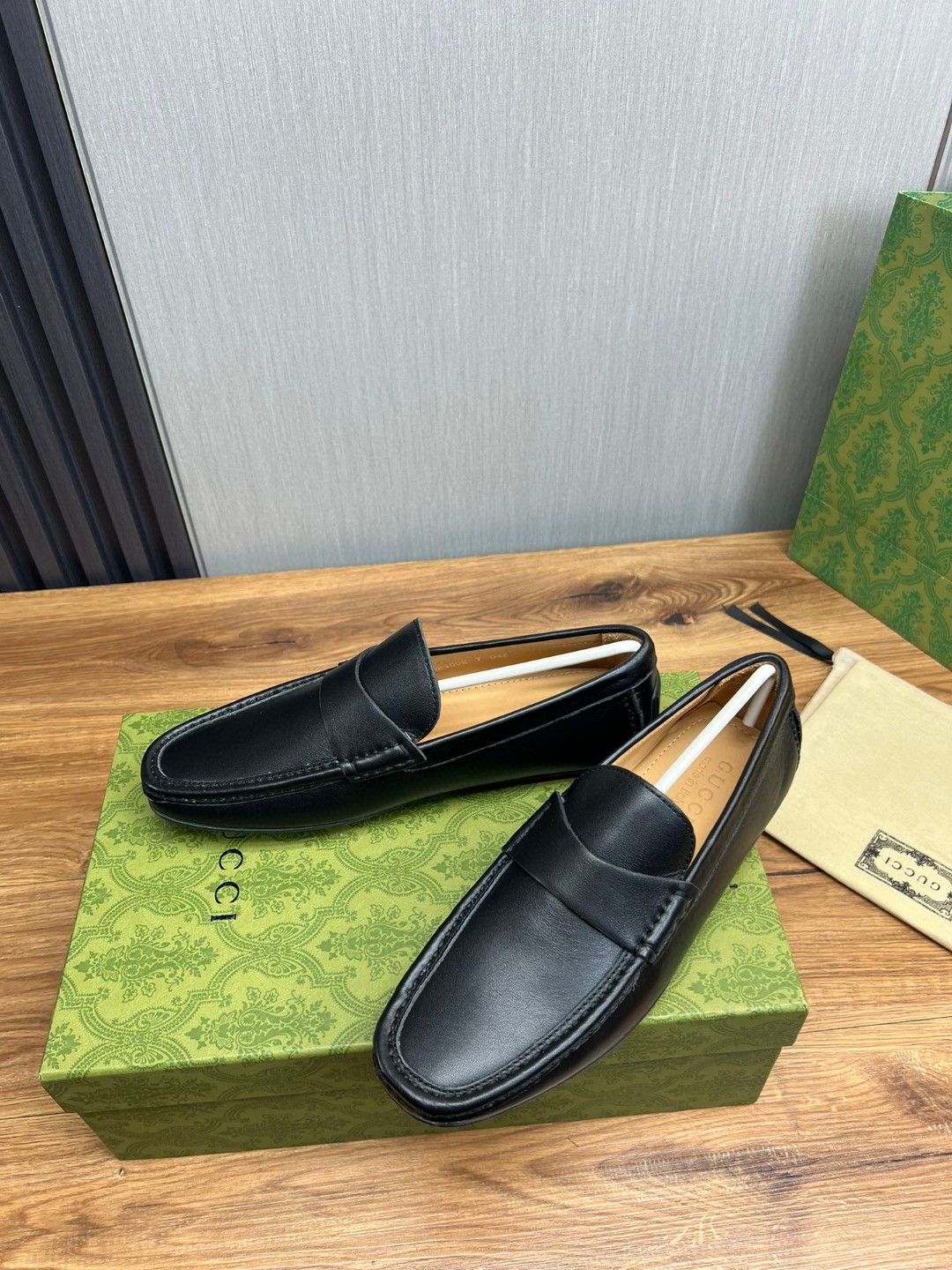 2024 靴 グッチ ローファー/ドライビングシューズ