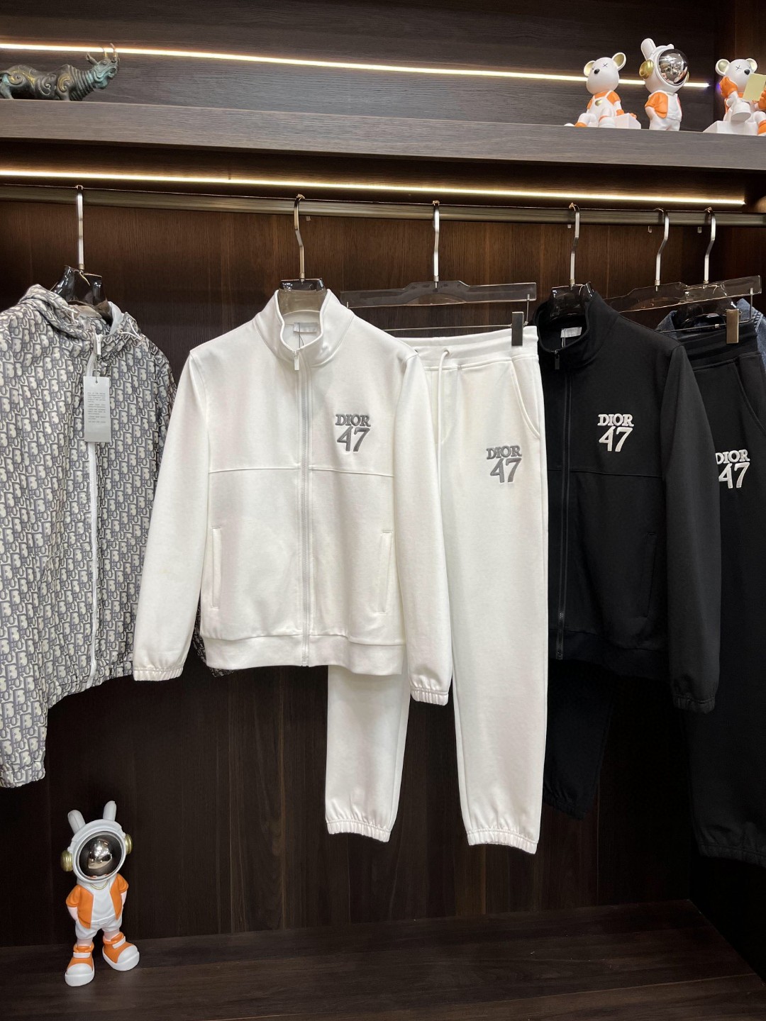 24SS? クリスチャンディオール スウェットセットアップ 上下服