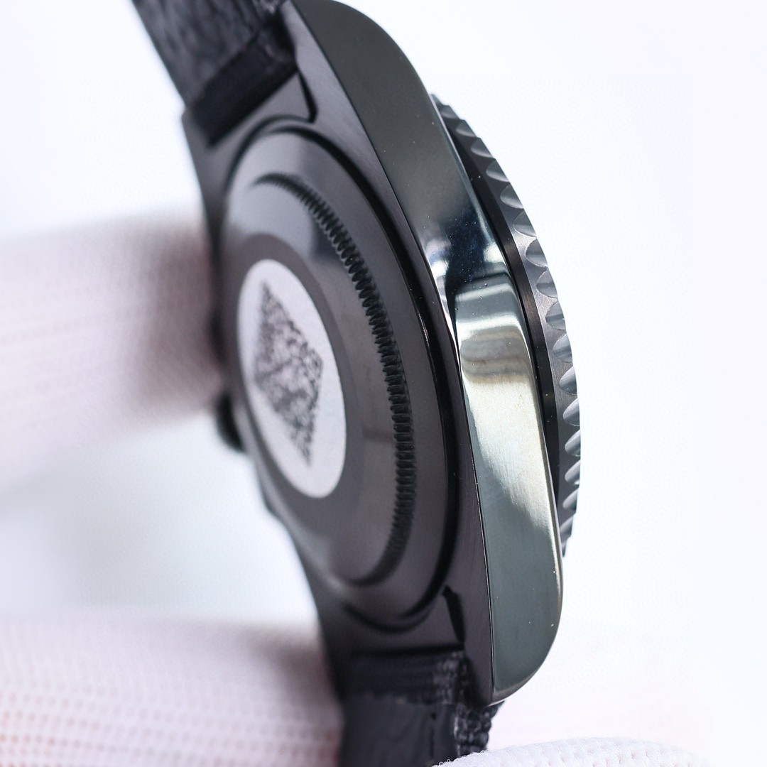 ロレックス サブマリーナSUBMARINER 3135 ムーブメント搭載