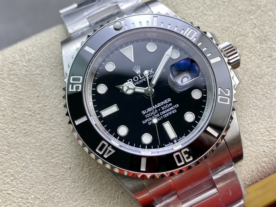 ロレックス サブマリーナSUBMARINER 3135 ムーブメント搭載