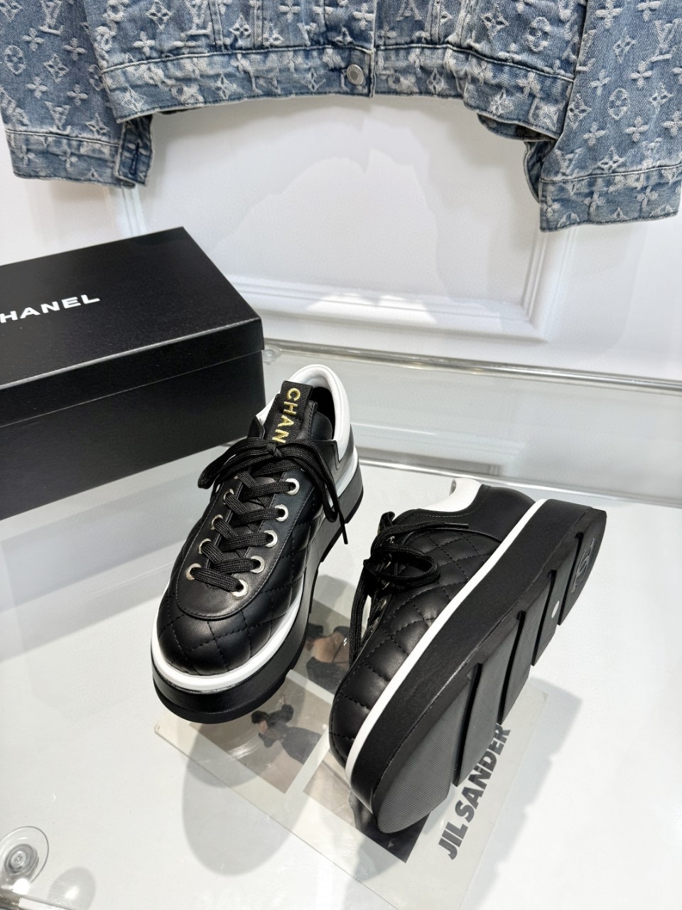 2024SS【靴】シャネルスニーカー レースアップ 女性