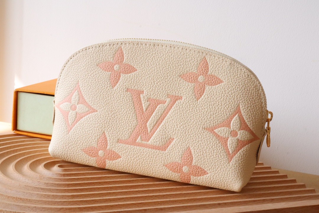2024 ルイヴィトン Wallet 財布/小銭入れ/名刺入れ2405LVQBJ200-M45951-1