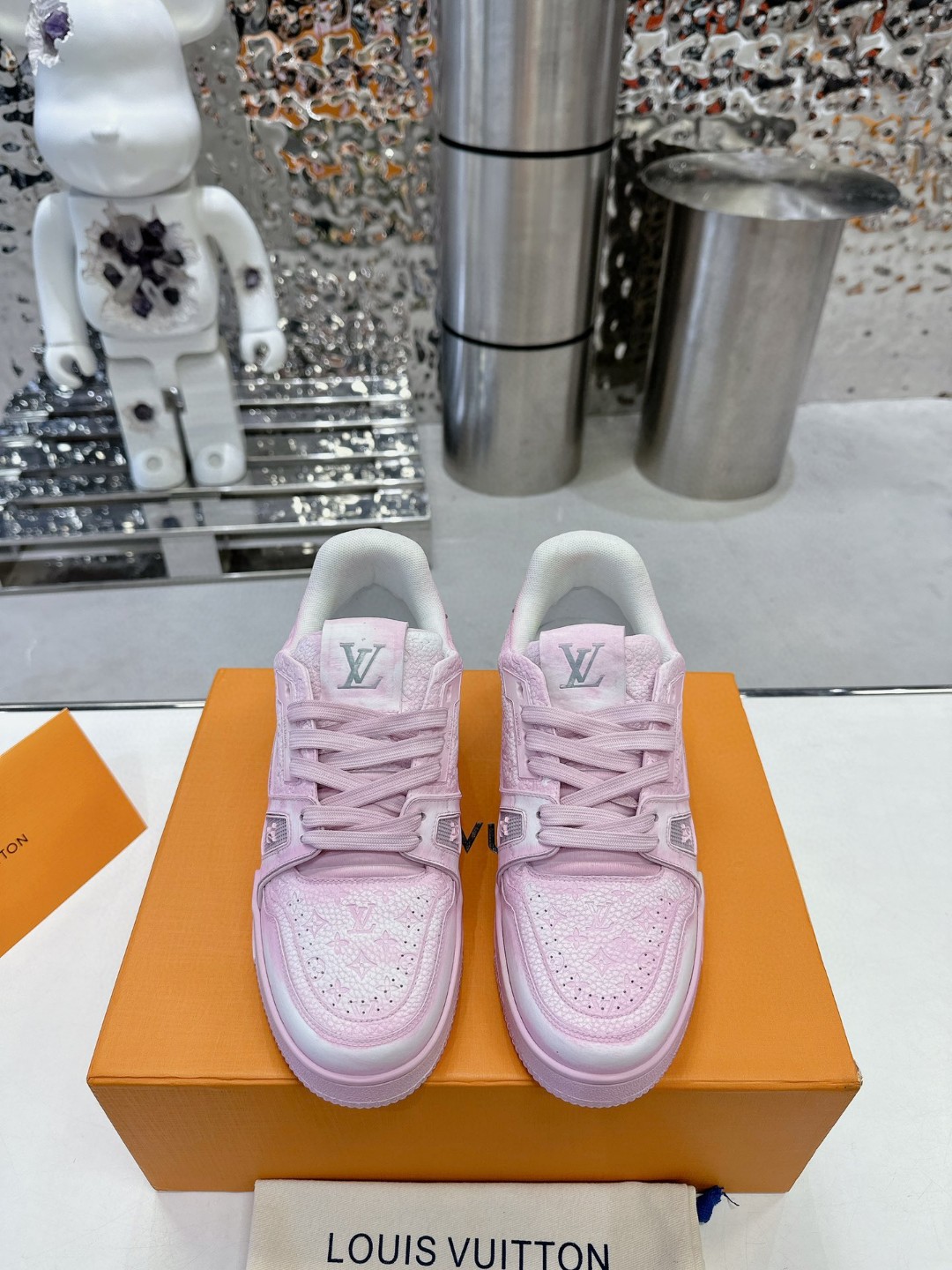24夏 ルイヴィトン? スニーカー レースアップ? 男女兼着