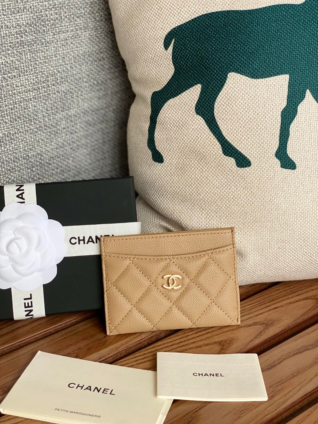 2024 シャネル Wallet 財布/小銭入れ/名刺入れ 2405LYSJ70-31510-9