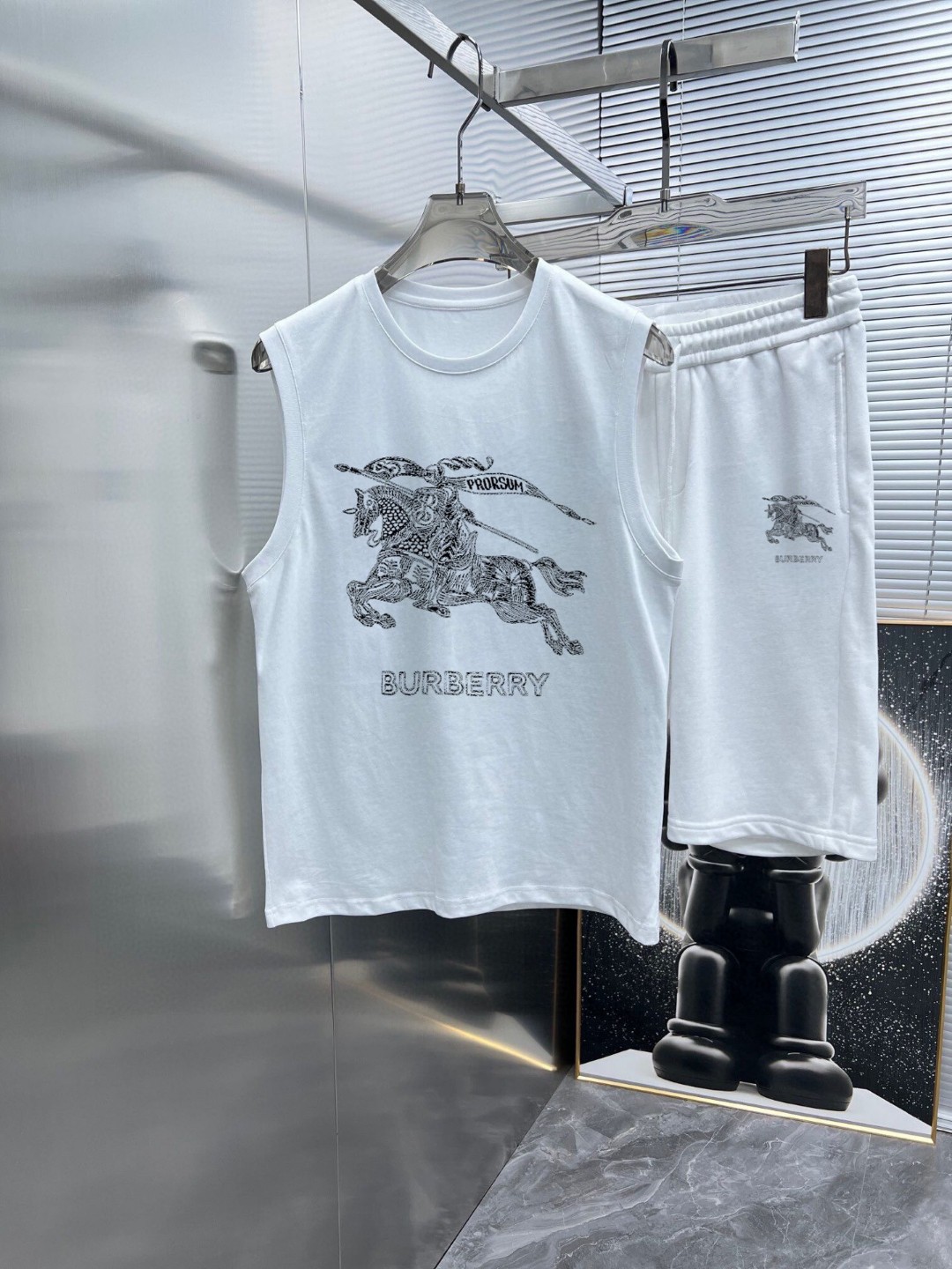 24SS バーバリー スウェットセットアップ 上下服