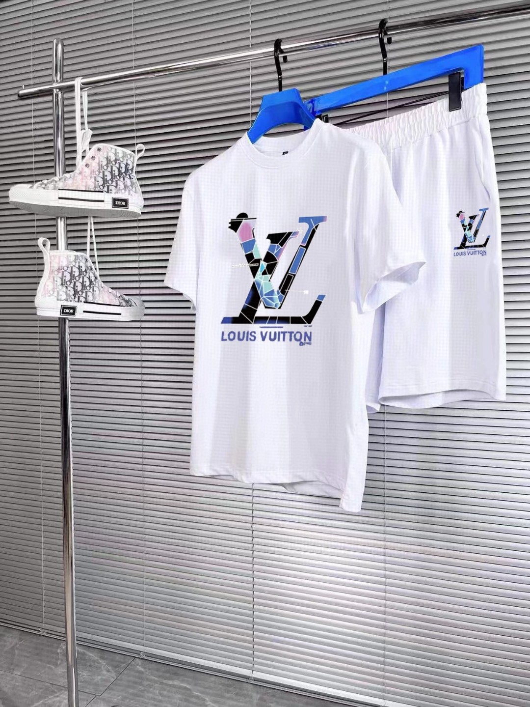 24SS ルイヴィトン スウェットセットアップ 上下服