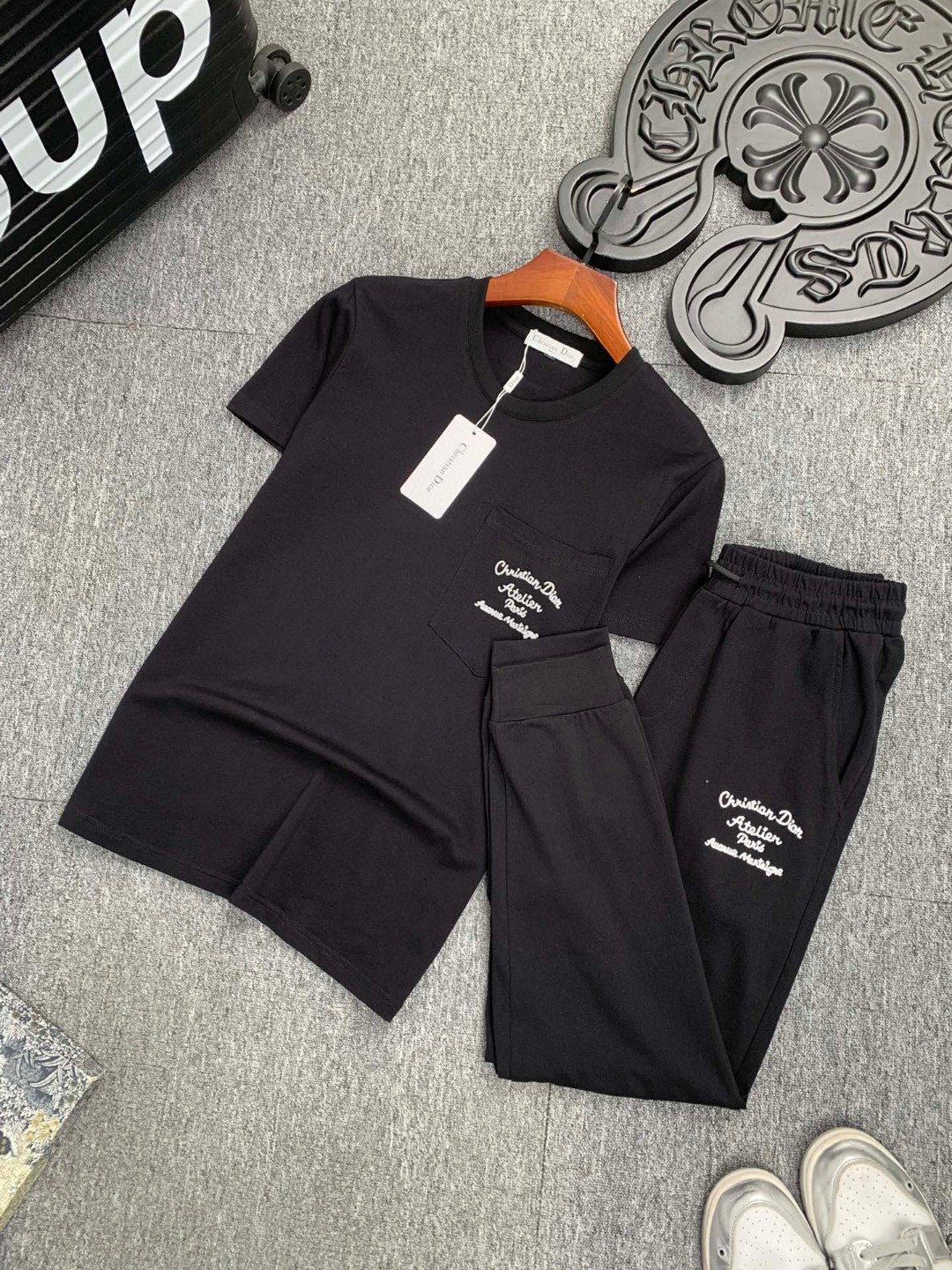 24SS? クリスチャンディオール スウェットセットアップ 上下服