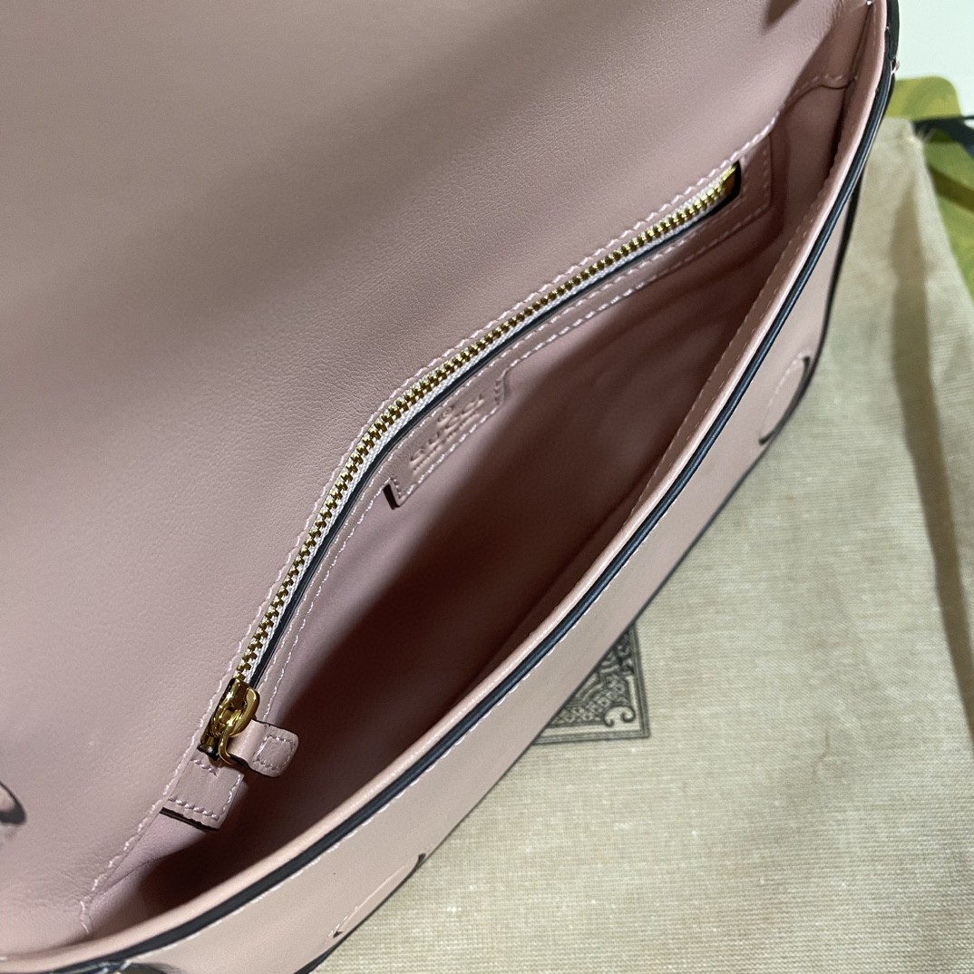 グッチ 超美品 28cm チェーンショルダーバッグ 2304