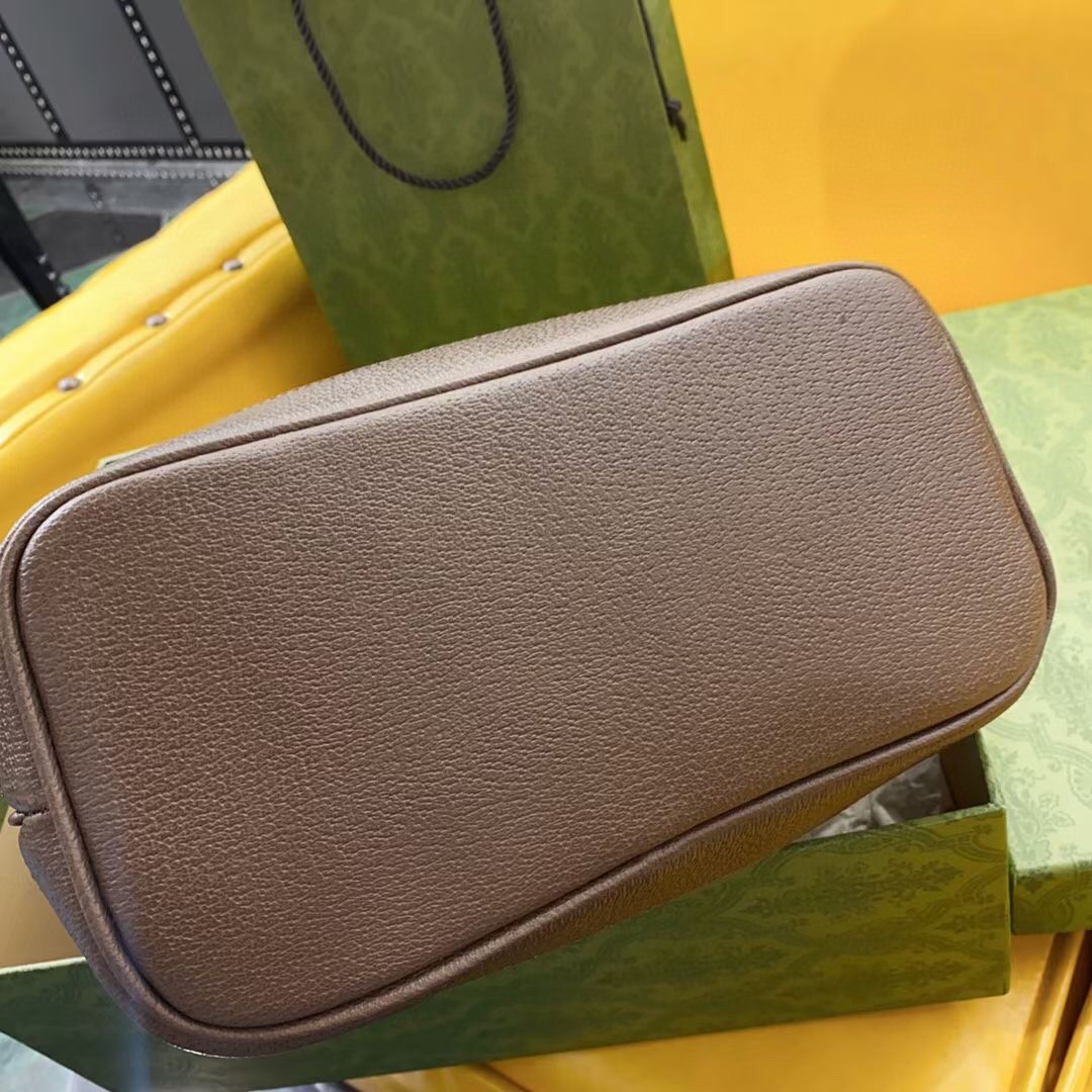 グッチ Super品 25cm Basket Bag ハンドバッグ