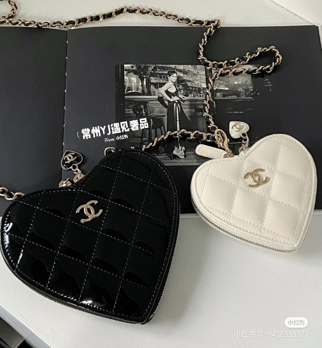 高品質 シャネル MINI チェーンショルダーバッグ
